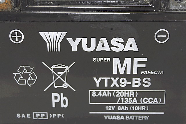 BATTERIA PER MOTO YUASA SUPER MF PAFECTA YTX9-BS 12V 8AH 130A BATTERY 