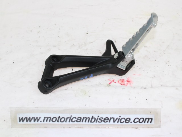 PEDANA POSTERIORE SINISTRA YAMAHA MT-09 ABS 2013 - 2015 1RC2741L0100 3VR274310100 LEFT REAR FOOTREST