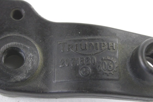 TRIUMPH TIGER 1050 T2071830 SUPPORTO MOTORE TESTATA 06 - 12 CYLINDER HEAD BRACKET