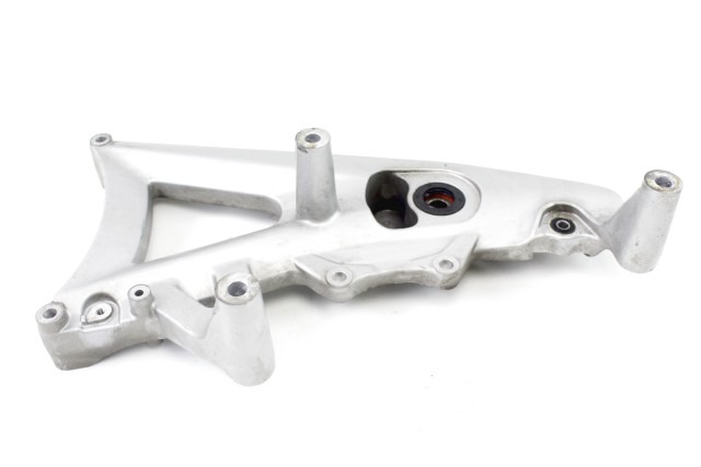 YAMAHA X-MAX 125 BL2F21000100 FORCELLONE POSTERIORE YP125RA 18 - 22 REAR SWINGARM BL2F21000000