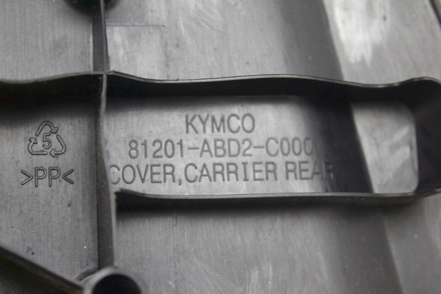 KYMCO X-TOWN 300 81201ABD2E000 COVER MANIGLIONE PORTAPACCHI 16 - 20 REAR CARRIER COVER