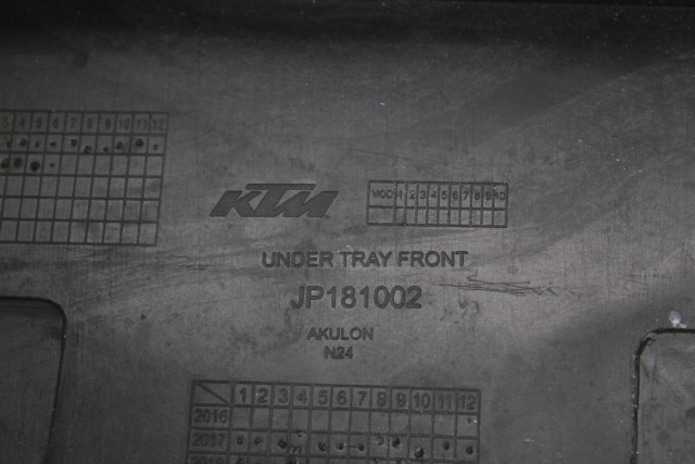 KTM 125 DUKE 93008019000 PARAFANGO POSTERIORE 21 - 23 REAR MUDGUARD JP181002