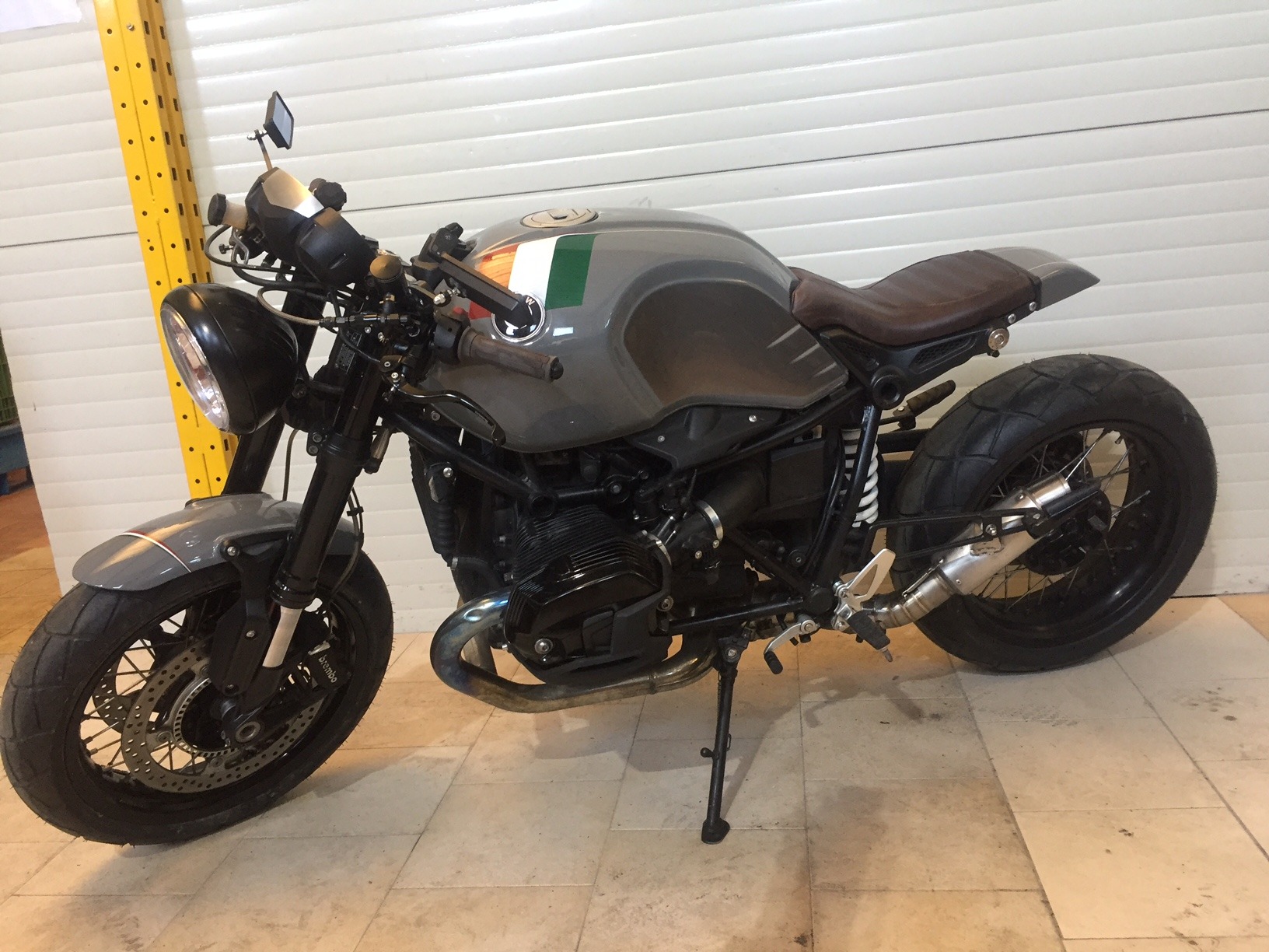 BMW R nineT - 2014 CAFE RACER / SCRAMBLER