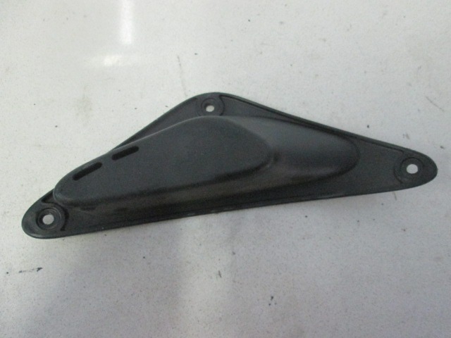 INSERTO LATERALE DESTRO TELAIO YAMAHA YZFR6 (2002) 5EB-2117W-00-00 