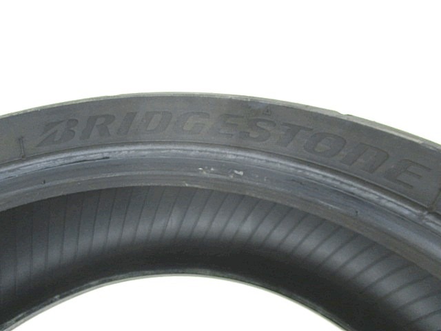 PNEUMATICO POSTERIORE BRIDGESTONE BATTLAX 180/55 ZR17 ANNO 2015 TIRE 80%