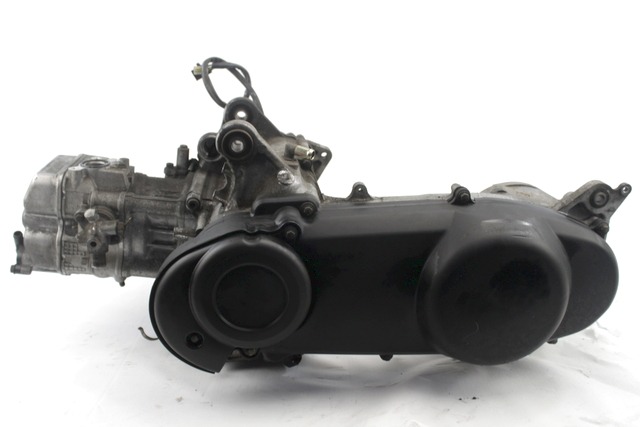 SUZUKI BURGMAN 150 MOTORE G414 02 - 06 ENGINE