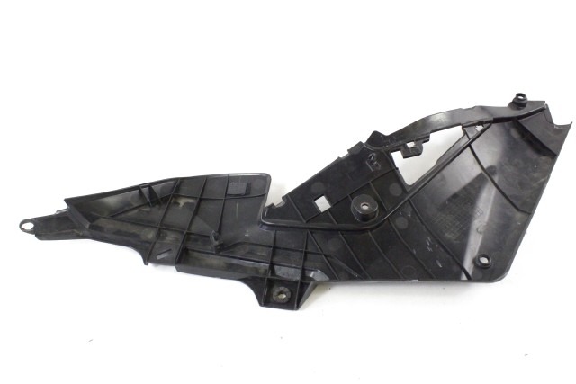 HONDA CBR 300 R 83505K33D00 FIANCHETTO CENTRALE DESTRA NC51 15 - 16 RIGHT SIDE COVER SEGNI DI USURA 83505K33D000