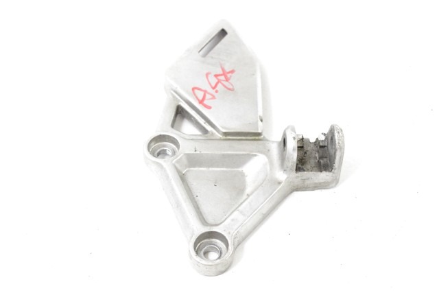 HONDA CBR 650 R 50700MKND50 STAFFA PEDANA ANTERIORE SINISTRA RH01 21 - 23 FRONT LEFT FOOTREST HOLDER CON GRAFFIO