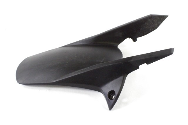 HONDA CBR 650 R 80103MKND50 PARAFANGO PARASPRUZZI POSTERIORE RH01 21 - 23 REAR MUDGUARD ATTACCO DANNEGGIATO