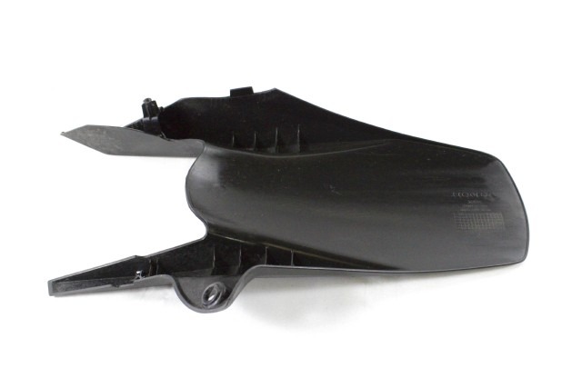 HONDA CBR 650 R 80103MKND50 PARAFANGO PARASPRUZZI POSTERIORE RH01 21 - 23 REAR MUDGUARD ATTACCO DANNEGGIATO