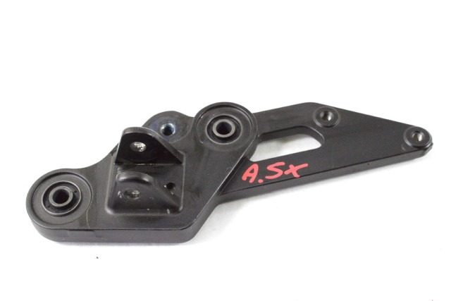 YAMAHA MT-07 1WS274421000 STAFFA PEDANA ANTERIORE SINISTRA RM33 21 - 24 FRONT LEFT FOOTREST HOLDER