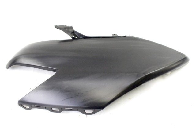 YAMAHA T-MAX 560 BC32837700 CARENA ANTERIORE DESTRA 20 - 21 FRONT RIGHT FAIRING CON GRAFFI