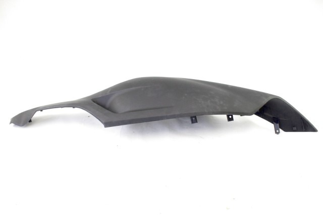 YAMAHA T-MAX 560 CARENA POSTERIORE SINISTRA NUOVO NON ORIGINALE (NON VERNICIATO) 20 - 21 REAR LEFT FAIRING