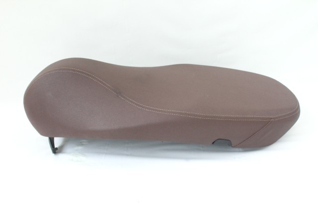 VESPA PRIMAVERA 125 1B005212 SELLA 21 - 24 SEAT