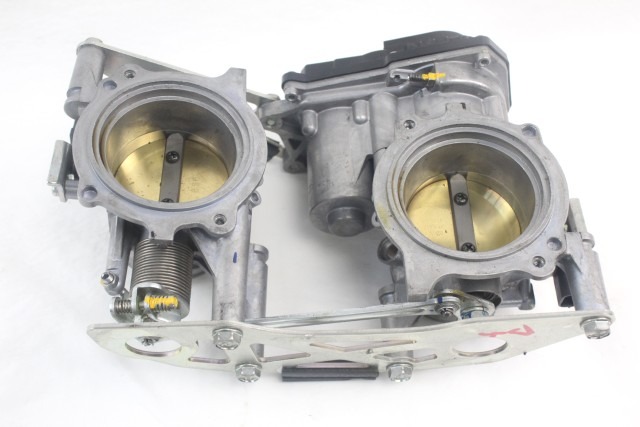 KTM 1290 SUPER DUKE GT 61341001000 CORPO FARFALLATO 19 - 21 THROTTLE BODY