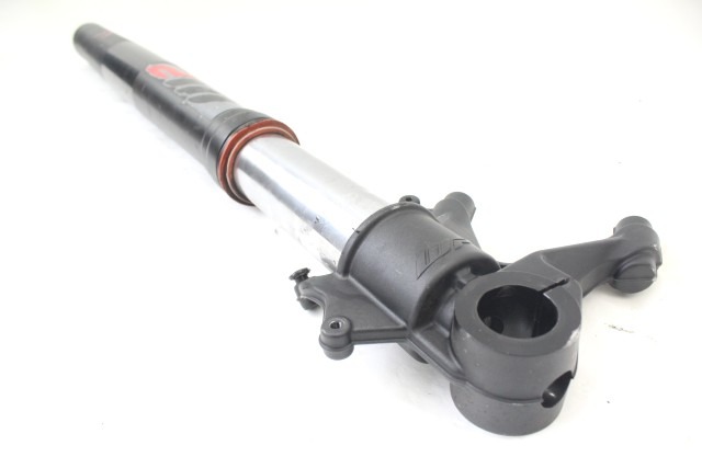 KTM 1290 SUPER DUKE GT 48601081S02 AMMORTIZZATORE ANTERIORE SINISTRA 19 - 21 FRONT LEFT SHOCK ABSORBER 48601081S2 ATTACCO PARAFANGO DANNEGGIATO