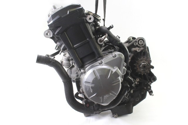 KAWASAKI Z 900 ZR900BE MOTORE KM 27.000 ZR900B 17 - 20 ENGINE