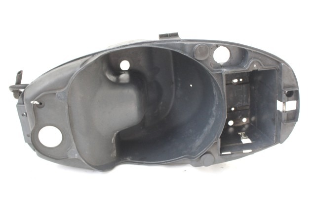 PIAGGIO LIBERTY 50 2T 622597 VASCA SOTTOSELLA PORTACASCO 04 - 15 HELMET COMPARTMENT 574481 575782 623347 