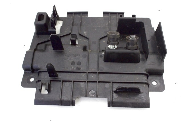 TRIUMPH TRIDENT 660 T2313220 SUPPORTO CENTRALINA 21 - 24 ECU BRACKET