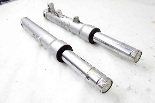 PIAGGIO LIBERTY 125 1C003527 1C003528 COPPIA FORCELLE ANTERIORI 21 - 24 FRONT FORKS 