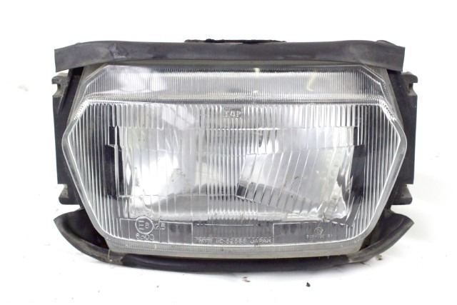 SUZUKI GSX 750 F 3510020C40000 FARO ANTERIORE 88 - 89 HEADLIGHT ATTACCO DANNEGGIATO