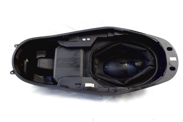 BMW C 400 X 46635A01027 VASCA SOTTOSELLA PORTACASCO K09 18 - 24 HELMET COMPARTMENT