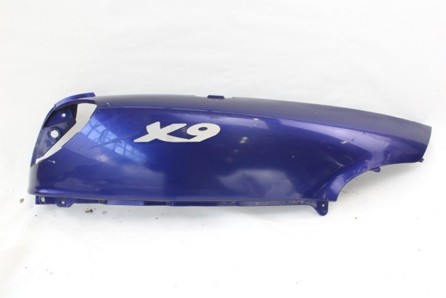 PIAGGIO X9 180 AMALFI 575565 CARENA POSTERIORE DESTRA 00 - 02 RIGHT SIDE REAR FAIRING CON GRAFFI