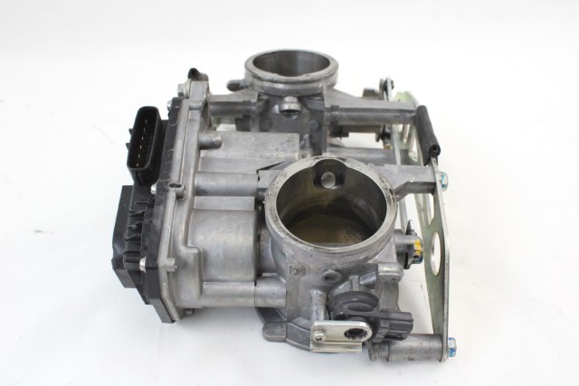 KTM 1290 SUPER DUKE R 61341001000 CORPO FARFALLATO 17 - 18 THROTTLE BODY