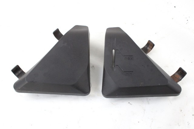 KTM 1290 SUPER DUKE R 61303091000 61303092000 COVER LATERALI POGGIA GINOCCHIO 17 - 18 KNEE PADS