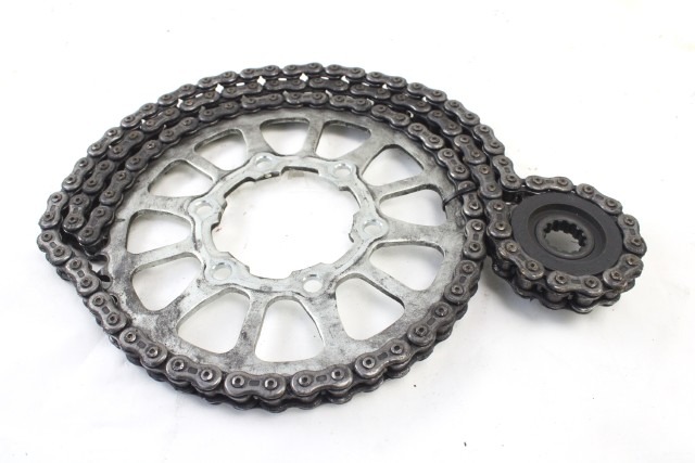 KAWASAKI Z 900 420410181 131440579 KIT CATENA CORONA E PIGNONE ZR900F 2023 SPROCKET CHAIN KIT 131440043 131440070 