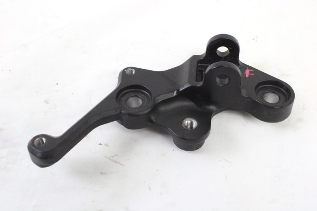 KAWASAKI NINJA 500 SE 350631407 STAFFA PEDANA ANTERIORE SINISTRA EX500G 24 - 25 FRONT LEFT FOOTREST HOLDER