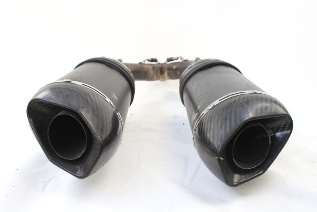 APRILIA SHIVER 750 MARMITTE SILENZIATORI DI SCARICO AFTERMARKET 08 - 10 MUFFLERS (MANCA UN DB KILLER) SEGNI DI USURA