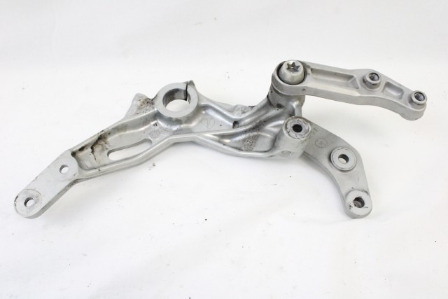 DUCATI PANIGALE V2 8291E061AA LEVERAGGIO AMMORTIZZATORE POSTERIORE 20 - 24 REAR SHOCK ABSORBER HOLDER