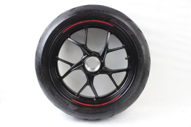 DUCATI PANIGALE V2 50212181AA CERCHIO RUOTA POSTERIORE 17X5.50 20 - 24 REAR WHEEL