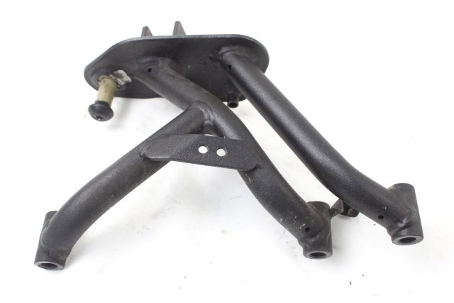 ROYAL ENFIELD SUPER METEOR 650 RAE00405 STAFFA PEDANA ANTERIORE DESTRA 23 - 25 FRONT RIGHT FOOTREST HOLDER