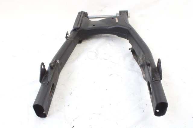 ROYAL ENFIELD SUPER METEOR 650 1050108 FORCELLONE POSTERIORE 23 - 25 REAR SWINGARM