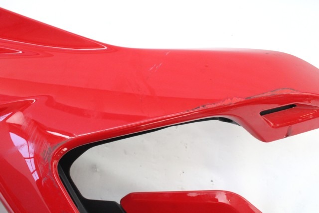 DUCATI SUPERSPORT 950 S 4801C081BA CARENA LATERALE SINISTRA 21 - 24 LEFT SIDE FAIRING ATTACCO DANNEGGIATO CON GRAFFI